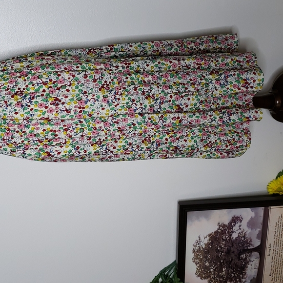 Boutique Boho Summer Floral Midi Dress Ruffle Calico Smocking - Picture 11 of 14